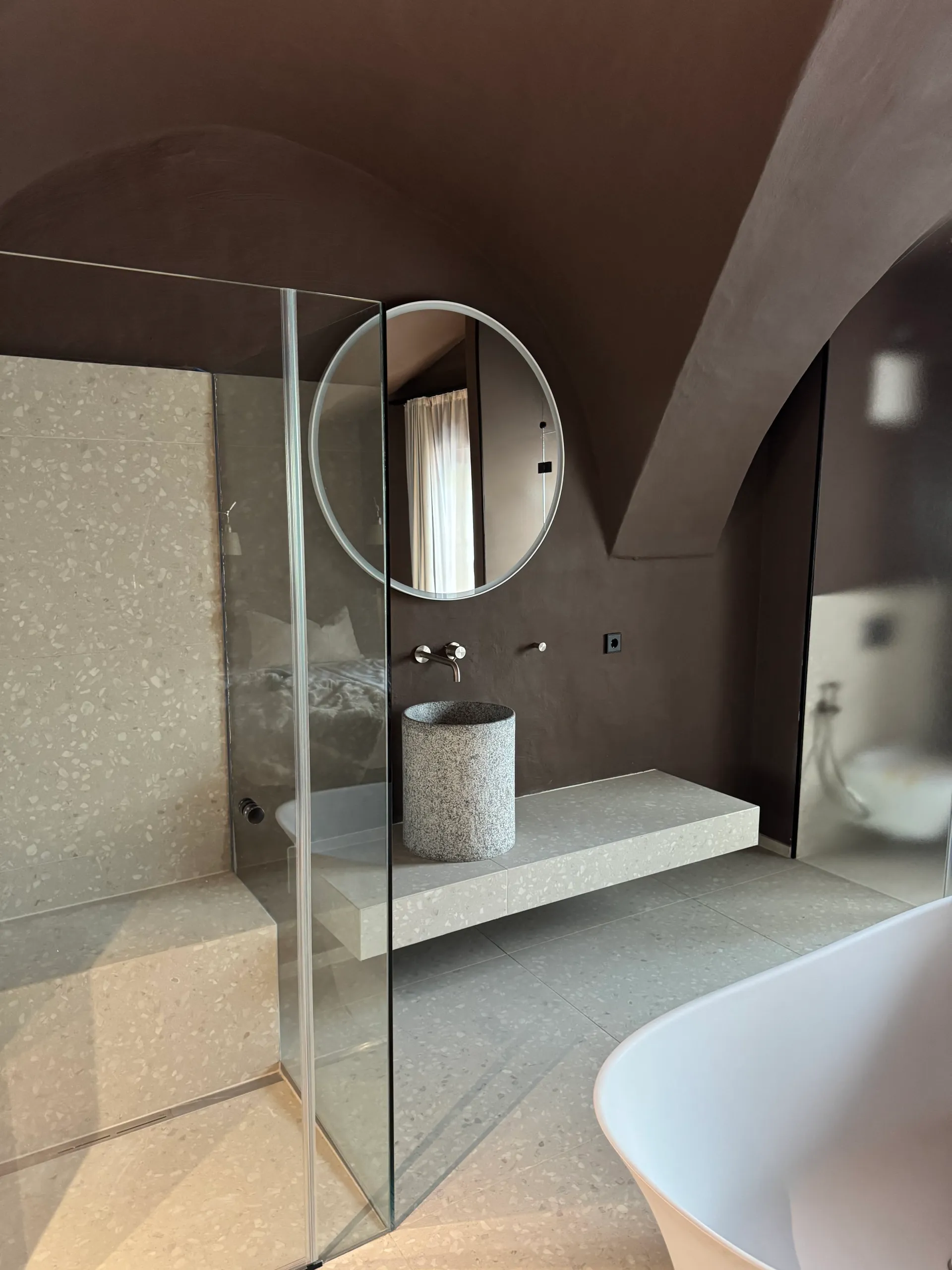 SUITE LM 2
